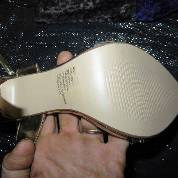 Shoe Dazzle Willow Gold Faux Leather Rhinestone Embellished Stiletto Sandals 7 - Picture 13 of 15